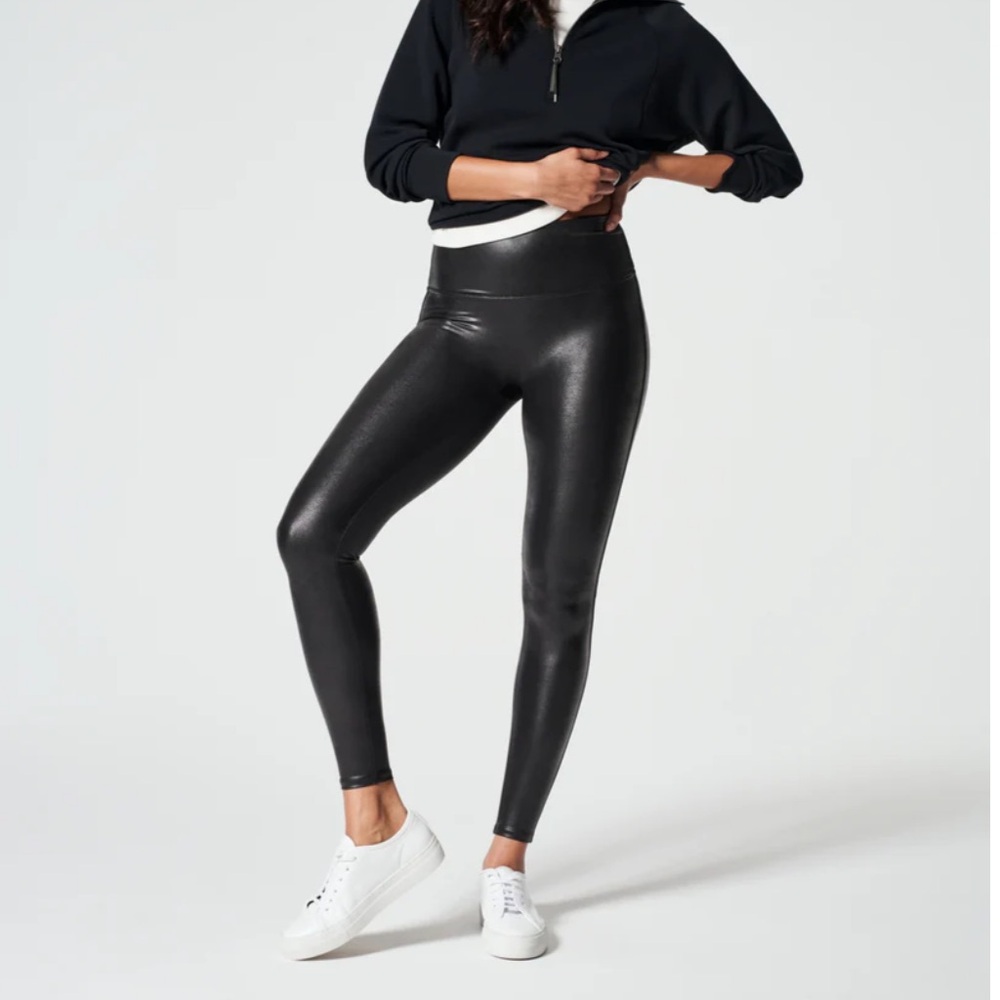 SPANX.. Faux stretch-leather leggings Size 2X/2TG/ Color Blue
